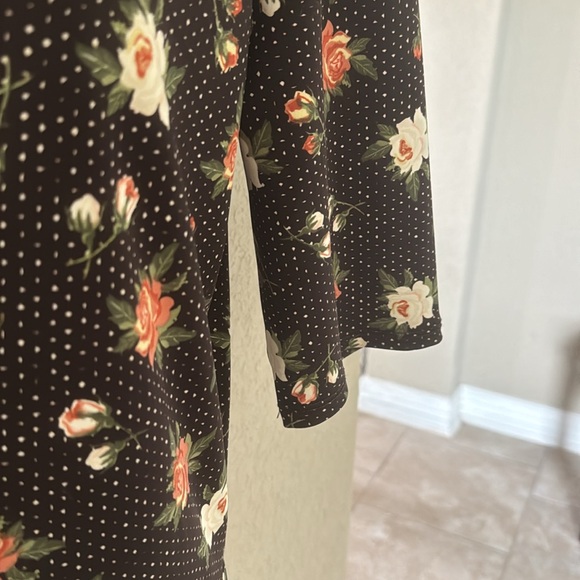 EUC LulaRoe Ana long Maxi 2XL floral print shoulder-hem 60”pit2pit 21” stretch - Picture 4 of 7